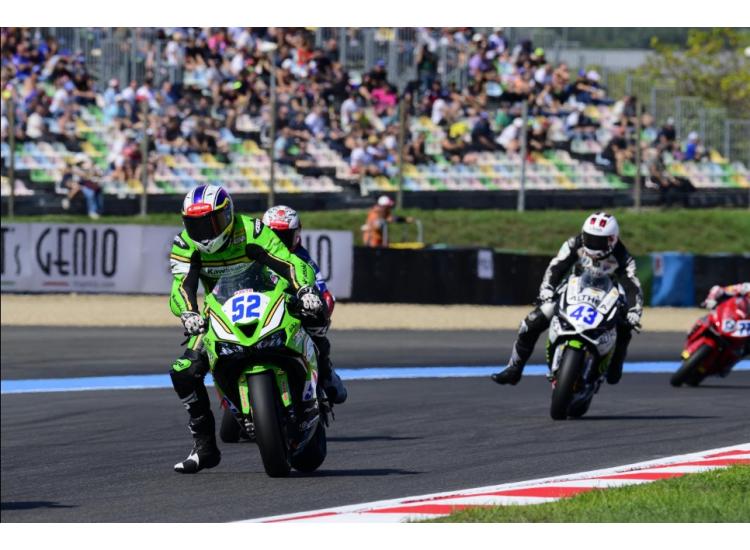 Meilleurs résultats de la saison pour Alcoba et Ninja ZX-6R 636