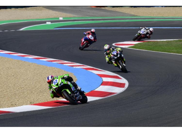 Meilleurs résultats de la saison pour Alcoba et Ninja ZX-6R 636