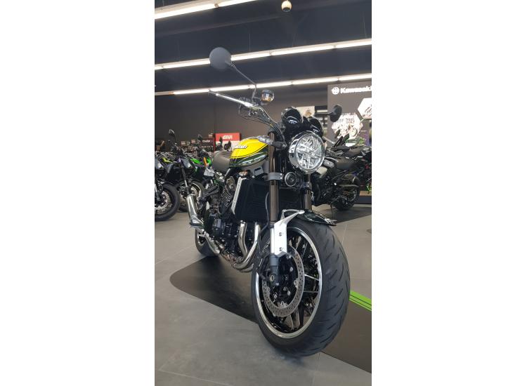 KAWASAKI Z900RS