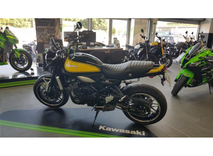 KAWASAKI Z900RS