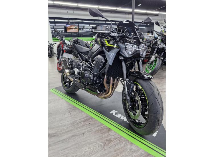 KAWASAKI Z 900