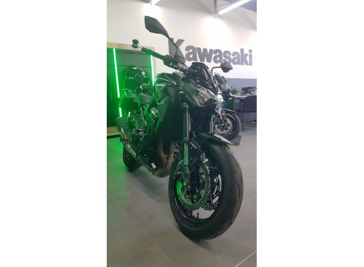 KAWASAKI Z 900