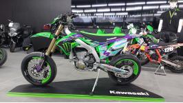 KAWASAKI KX 450 X SUPERMOTARD (217€/MOIS)