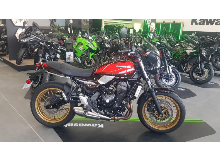 KAWASAKI Z650 RS (RABAISSEE)