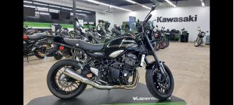 KAWASAKI Z 900RS ( 152 €/mois)