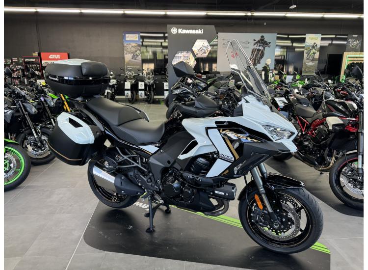 KAWASAKI VERSYS 1100 SE