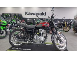 KAWASAKI W 800