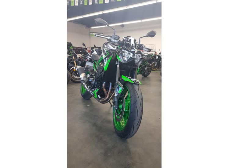 KAWASAKI Z 900