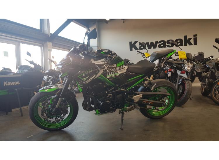 KAWASAKI Z 900