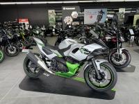 KAWASAKI Ninja 7 Hybrid