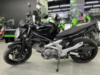 SUZUKI GLADIUS 650