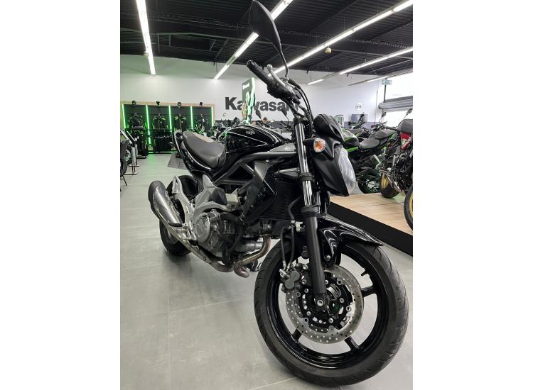 SUZUKI GLADIUS 650