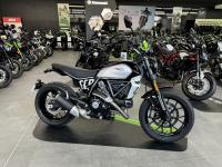 DUCATI SCRAMBLER 800