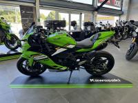 KAWASAKI NINJA ZX-4RR
